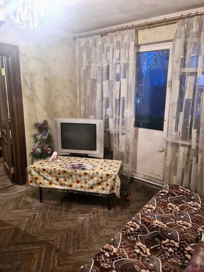 Продам 2-к квартиру Киев, Шевченковский, Академика Туполева ул., 17д