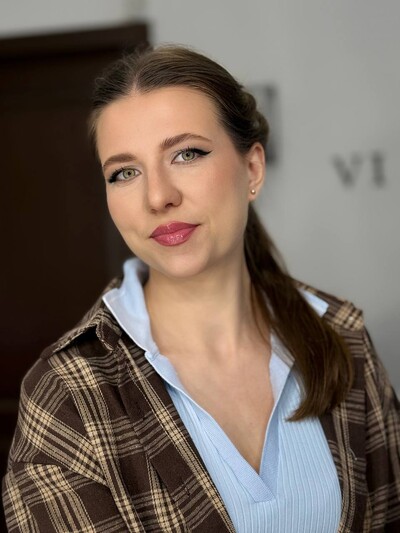 Прибирання жилих приміщень та миття вікон