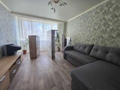 Продам 2-к квартиру Обухівський, Васильків, Декабристів