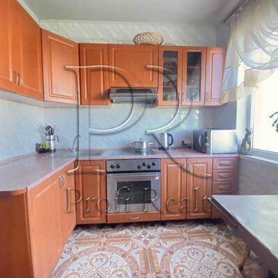 Продам 3-к квартиру Київ, Подільський, Свободи проспект, 24Б