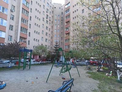 Продам 2-к квартиру Бучанський, Софіївська Борщагівка, соборна, 46