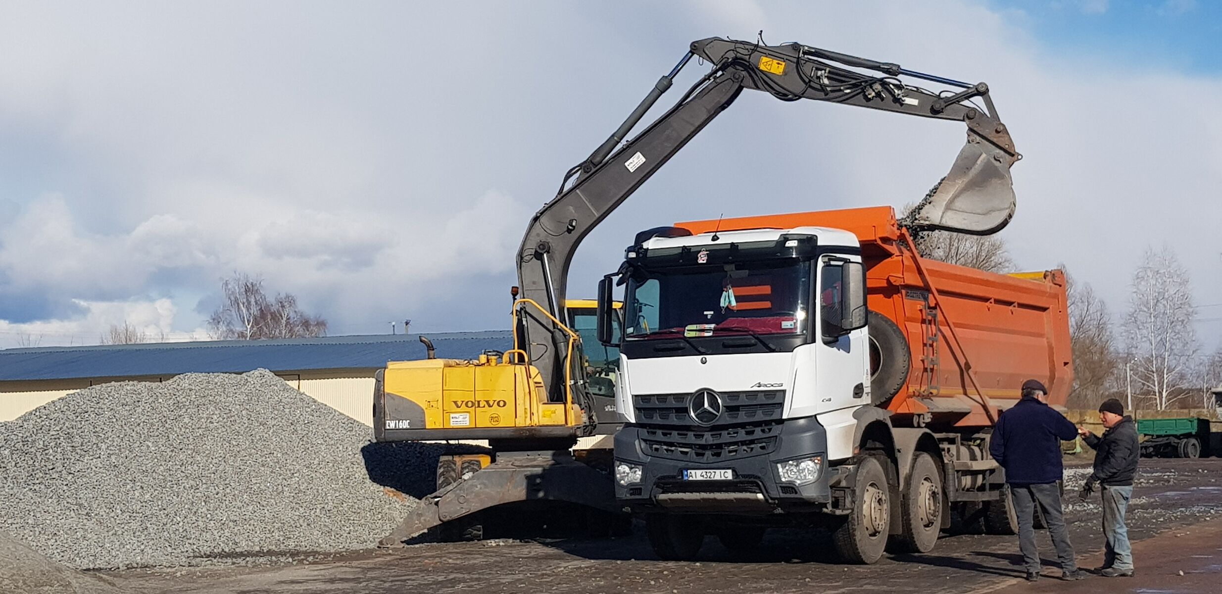Оренда самоскидів для доставки будівельних матеріалів, Київ на aviso.ua