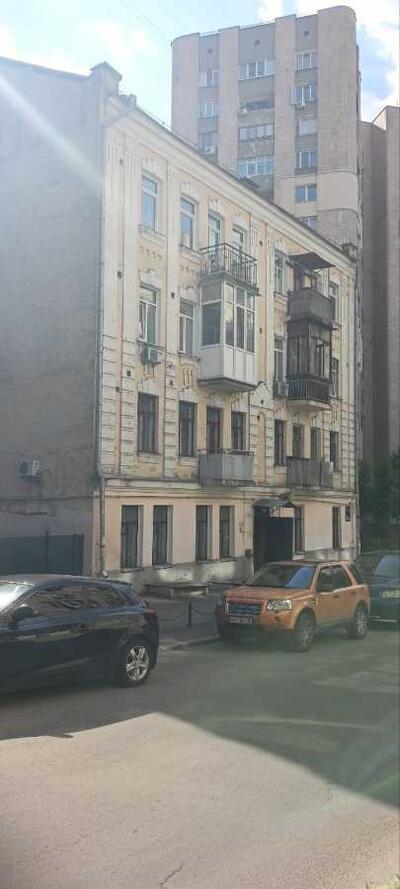 Продам 2-к квартиру Київ, Шевченківський, Тургенєвська вул., 35а