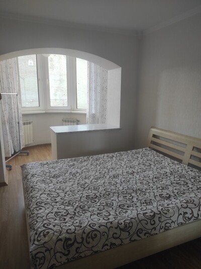 вул. Хорива, м. Контрактова площа, в оренду 2 кімнати.