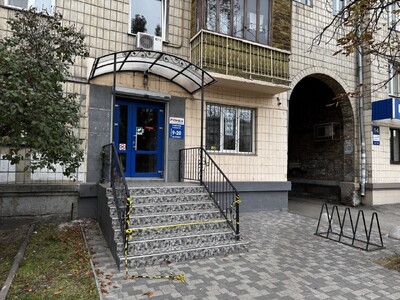 ПРОДАЖ приміщення 30,80 кв. проспект Соборності (колишній проспект Возз’єднання), 16