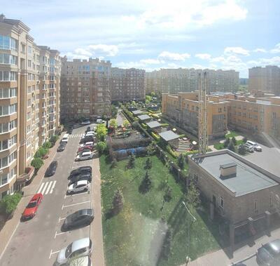 Продам 1-к квартиру Бучанський, Софіївська Борщагівка, Абрикосова, 1б