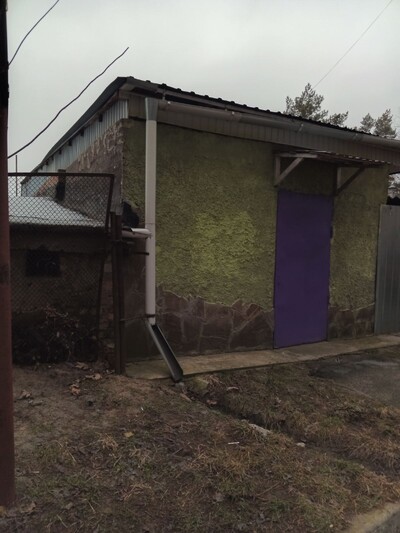 Продам приміщення під магазин (приватизований)