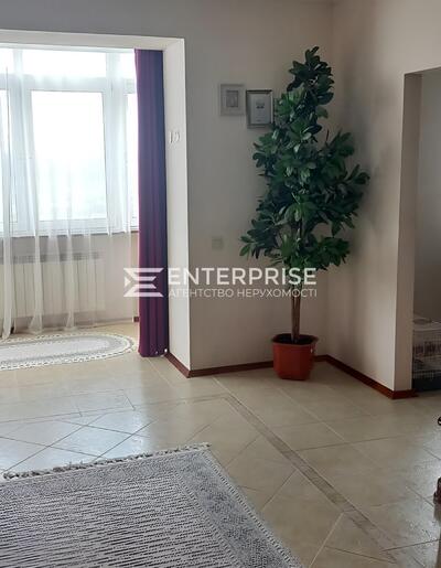 Продаж 2к квартири 75 кв. м.  ул. Пономарьва, 6А Коцюбиньке