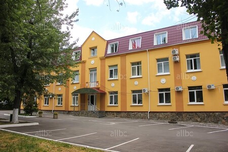 Офіси/склади оренда в БЦ «Західний» від 17м² — від 150 грн/м², власник