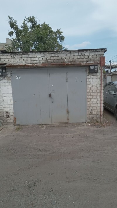 Продам гараж цегляний 3,5м х 6м