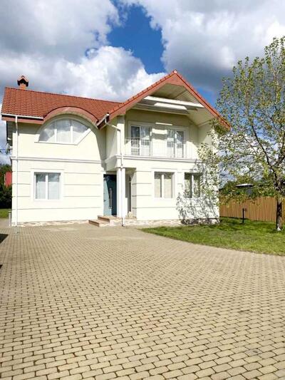 Продам 4-к будинок Фастівський, Мархалівка, 1 травня