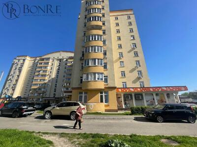 Оренда, Торгове, Фасад, Буча, Центральна, 211м2, 116м2 та 95м2