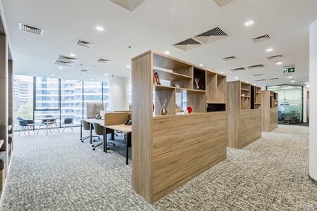 Ваш ідеальний офіс у сучасному бізнес-центрі Regus IQ Centre