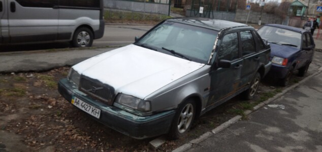 Volvo 440