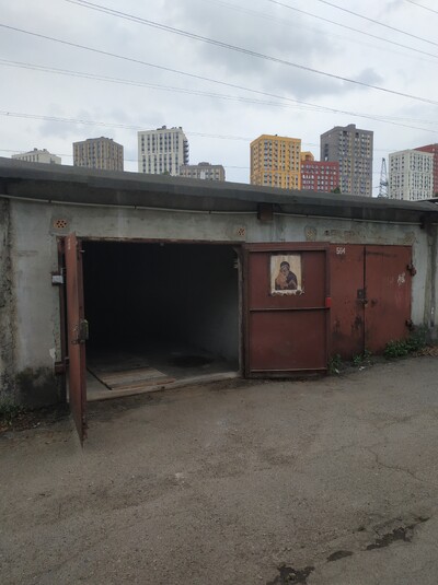 Здам гараж цегляний м.Видубичі