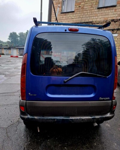 Продам автомобіль Renault kangoo