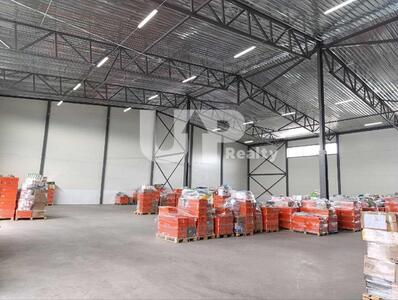 Здається одноповерховий утеплений склад площею 1100 кв.м класу В: