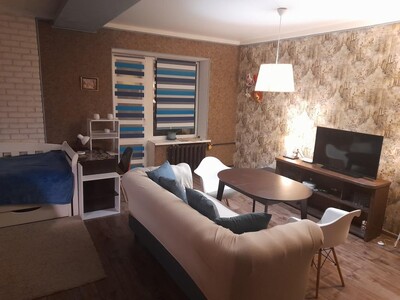 Оренда 2-кімнатна квартира біля метро Палац Україна