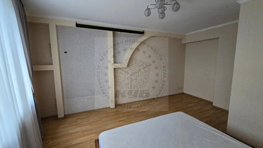 3-кімнатна, пр. Берестейський 121-Б, Святошинський