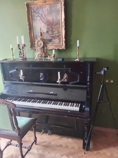 Избавьтесь от Старого Пианино: Профессиональный Вывоз, Утилизация, Перевозка в Киеве!