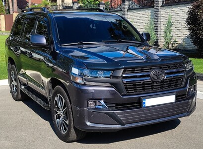 Оренда авто під викуп Ленд Крузер Київ