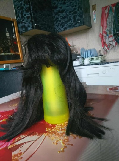 жіноча перука 200 грн.