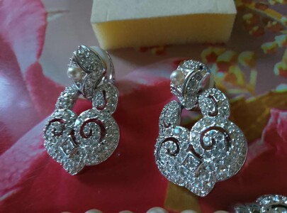 Набір жіночих прикрас Swarovski 1000 гривень