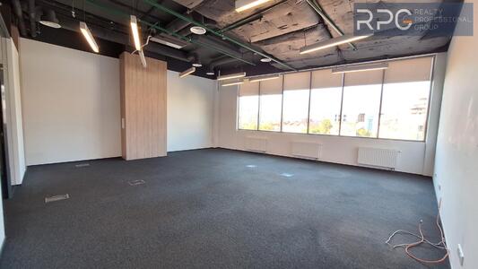 Сдам офис в офисном центре Київ, Князів Острозьких вул.