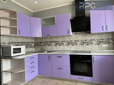 Продаж 2 кім. квартири, вул. Ю.Поправки 4/39а