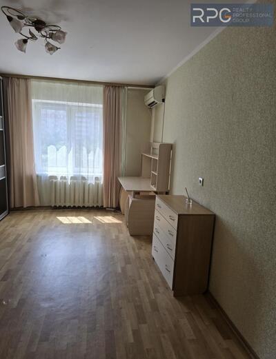 Продам квартиру Київ, Олени Пчілки вул.