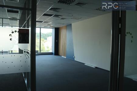 Сдам офис в офисном центре Київ, Спортивна пл.