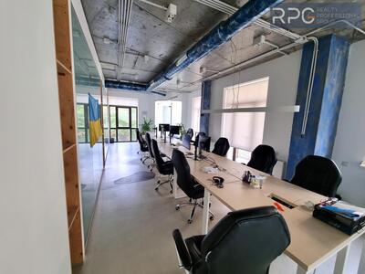 Сдам офис в офисном центре Київ, Воздвиженська вул.