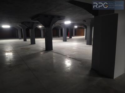 Сдам офис в многоквартирном доме Київ, Костянтинівська вул.