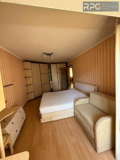 Продам 2к квартирупо вул. Ніжинська 10 Шулявка НАУ