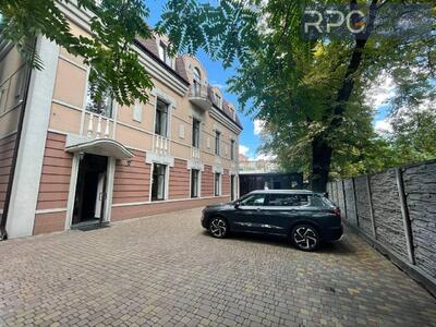 Сдам офис в офисном центре Київ, Жилянська вул.