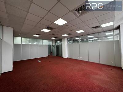 Сдам офис в офисном центре Київ, Героїв Космосу вул.