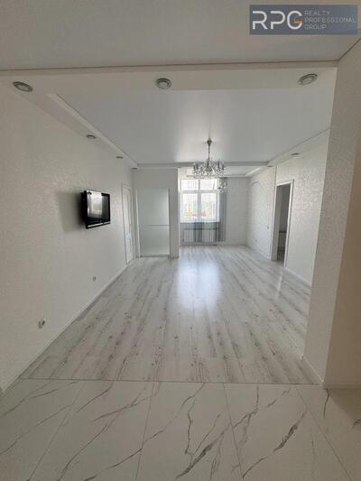 Продам квартиру ЖК Русановская Гавань Київ, Микільсько-Слобідська вул.