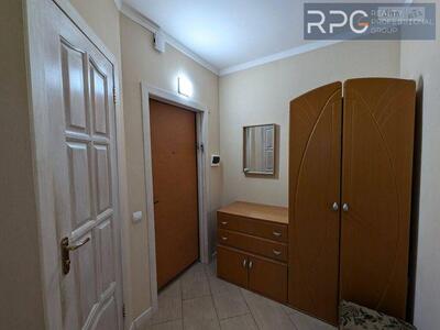 Продаж 1к квартири Голосіївський р-н м Голосіївська