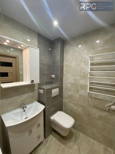 Продам 2к квартиру 50 м² пр-т Голосіївський Васильківська