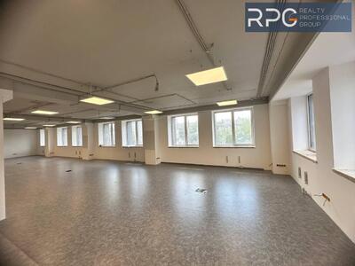 Сдам офис в офисном центре Київ, Почайнинська вул.