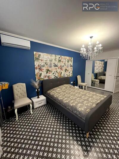 Продається 1-кімнатна квартира з ремонтом у ЖК «Русанівська Гавань»