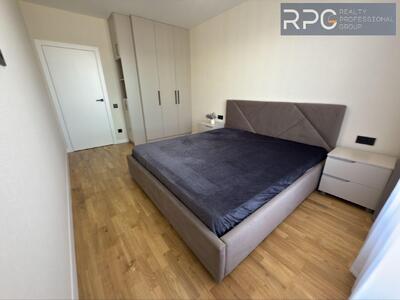 Продам квартиру ЖК Варшавский 2 Київ, Родини Крістерів вул.