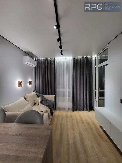 Продам квартиру ЖК Варшавский 2 Київ, Родини Крістерів вул.