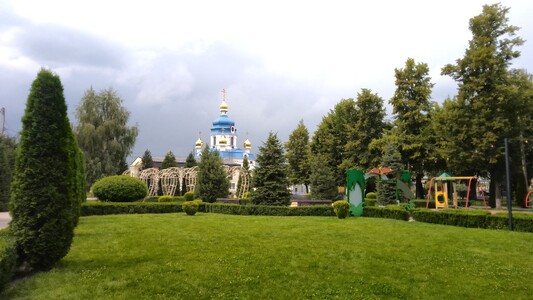 БЕЗ % продам цегляний будинок 130 м2, смт. Калинівка, Фастівського району.