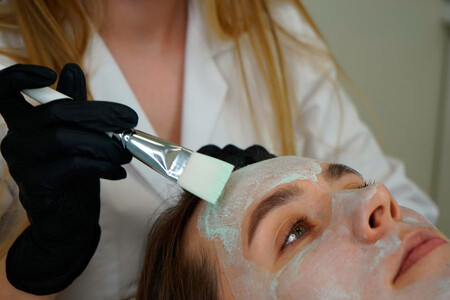 Омолодження шкіри у Києві (Солом'янка) - Са-Ната Естетик