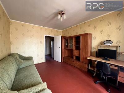 Продам квартиру Київ, Тростянецька вул.