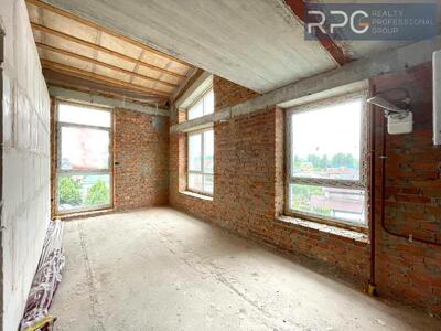 Унікальна дворівнева квартира у ЖК "Емоція"