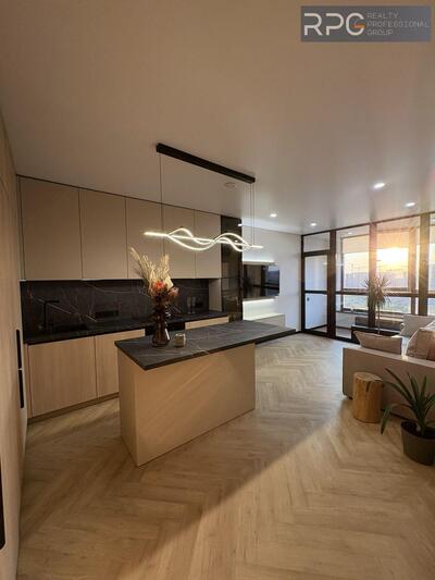 Продам квартиру ЖК Варшавский 2 Київ, Родини Крістерів вул.