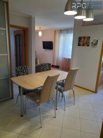 Продам 2к квартиру з ремонтом у тихому районі Деміївка