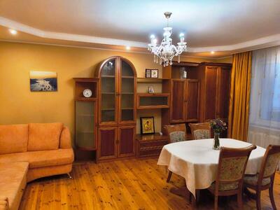 Двокімнатна 90 м #178;, Соломянський р-н, 3 поверх — продається